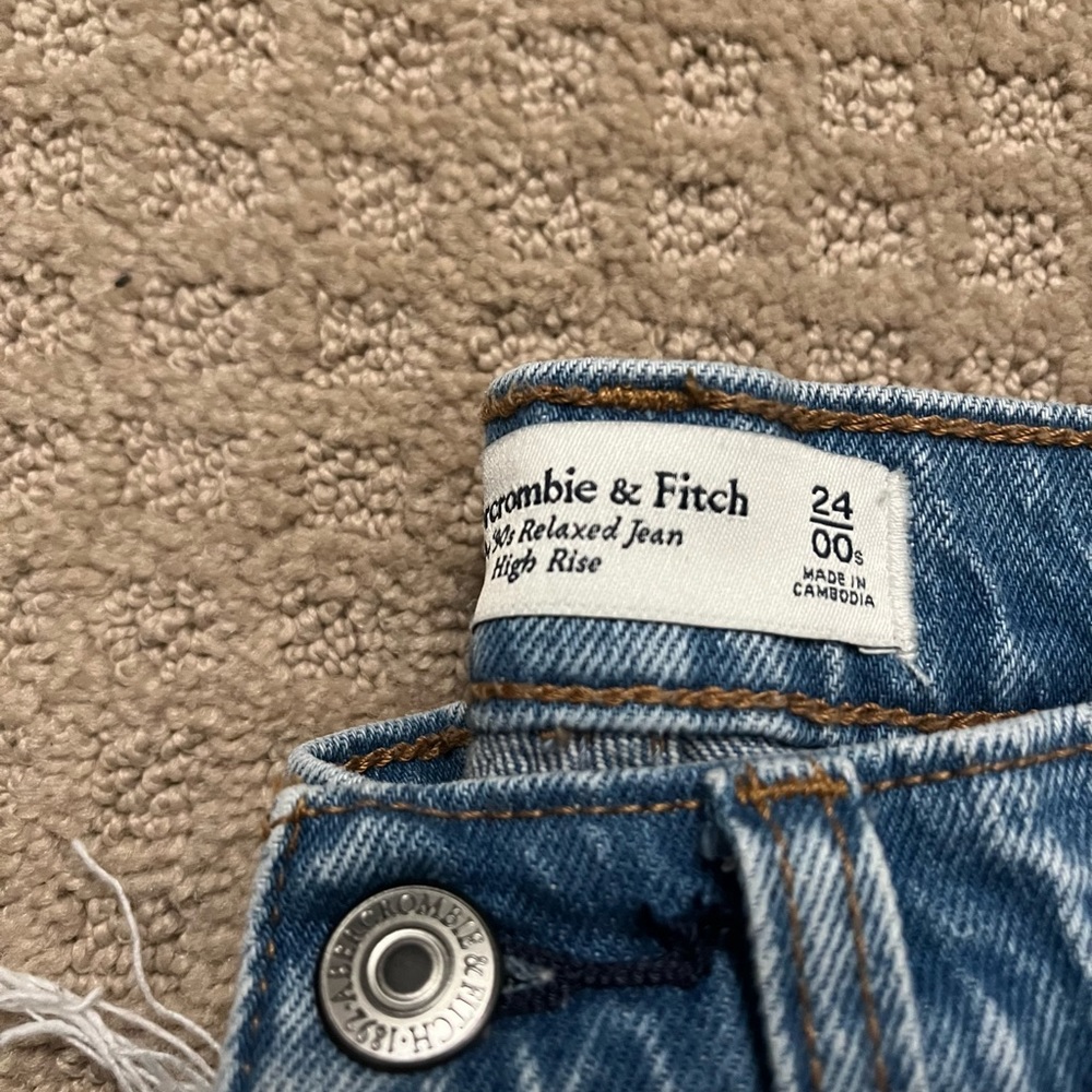 Abercrombie and fitch jeans - Picture 4 of 4